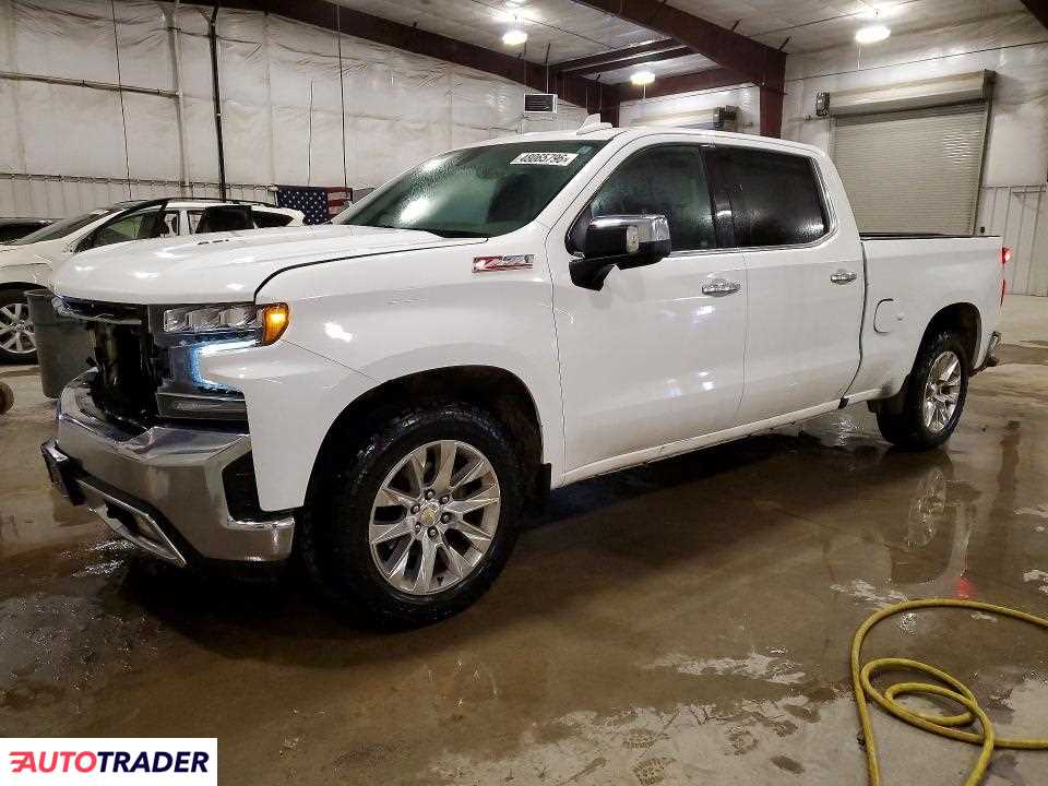 Chevrolet Silverado 2020 6