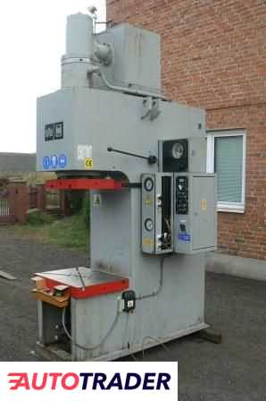 Prasa hydrauliczna wysięgowa PYE 100 SSM Prasa hydrauliczna wysięgowa PYE 100 SSM