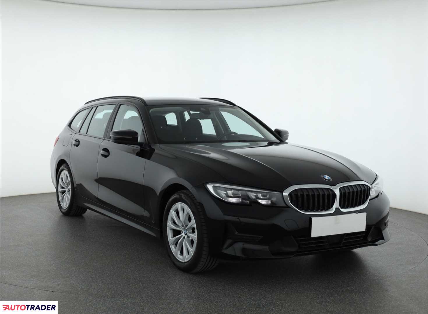 BMW 318 2021 2.0 154 KM