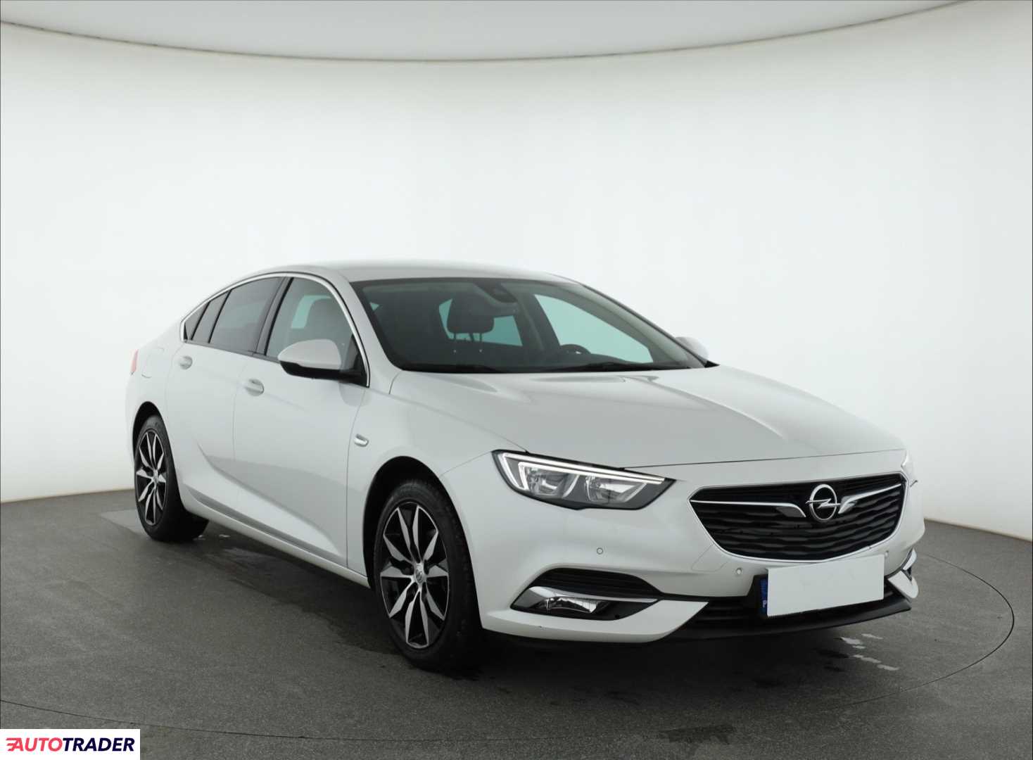 Opel Insignia 2018 1.5 162 KM