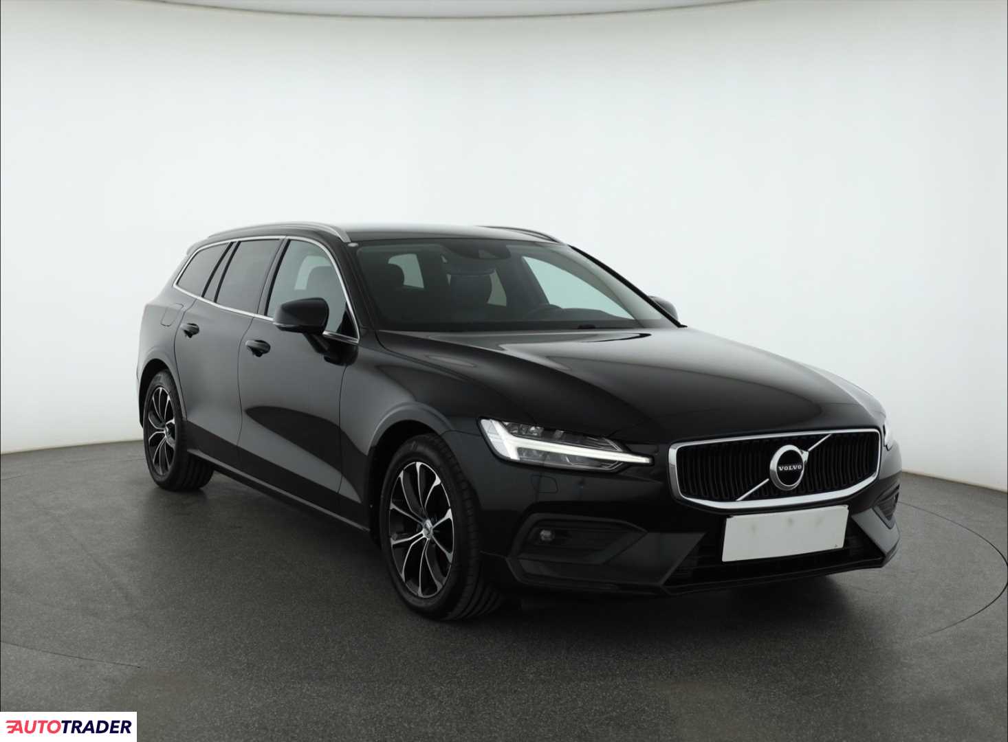 Volvo V60 2020 2.0 147 KM