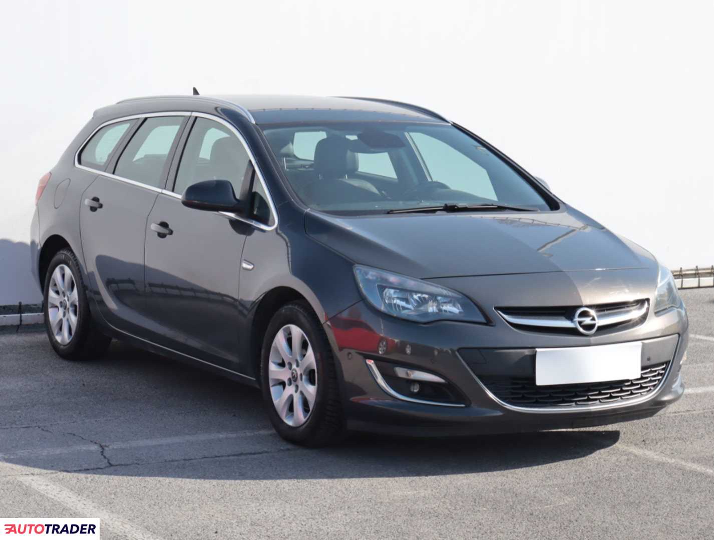 Opel Astra 2013 1.7 108 KM