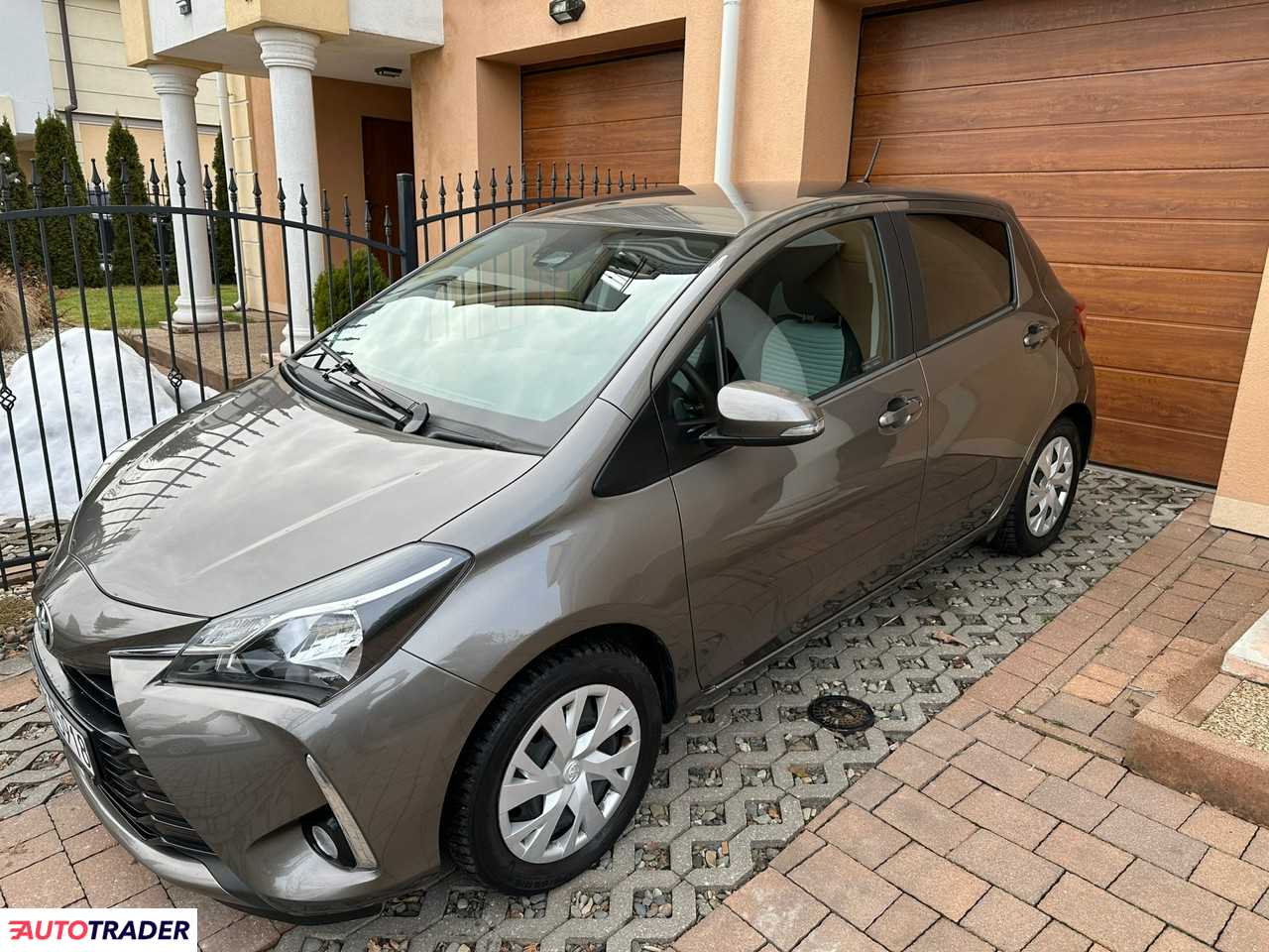 Toyota Yaris 2020 1.5 111 KM