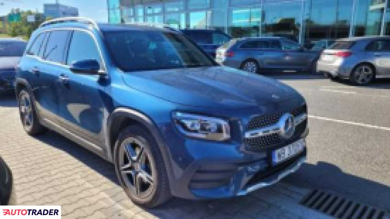 Mercedes GL 1.3 benzyna 163 KM 2023r. (Komorniki)