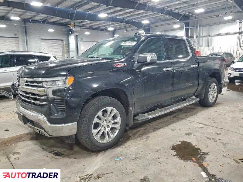 Chevrolet Silverado 2022 6