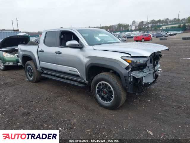 Toyota Tacoma 2.0 benzyna 2024r. (MEDFORD)