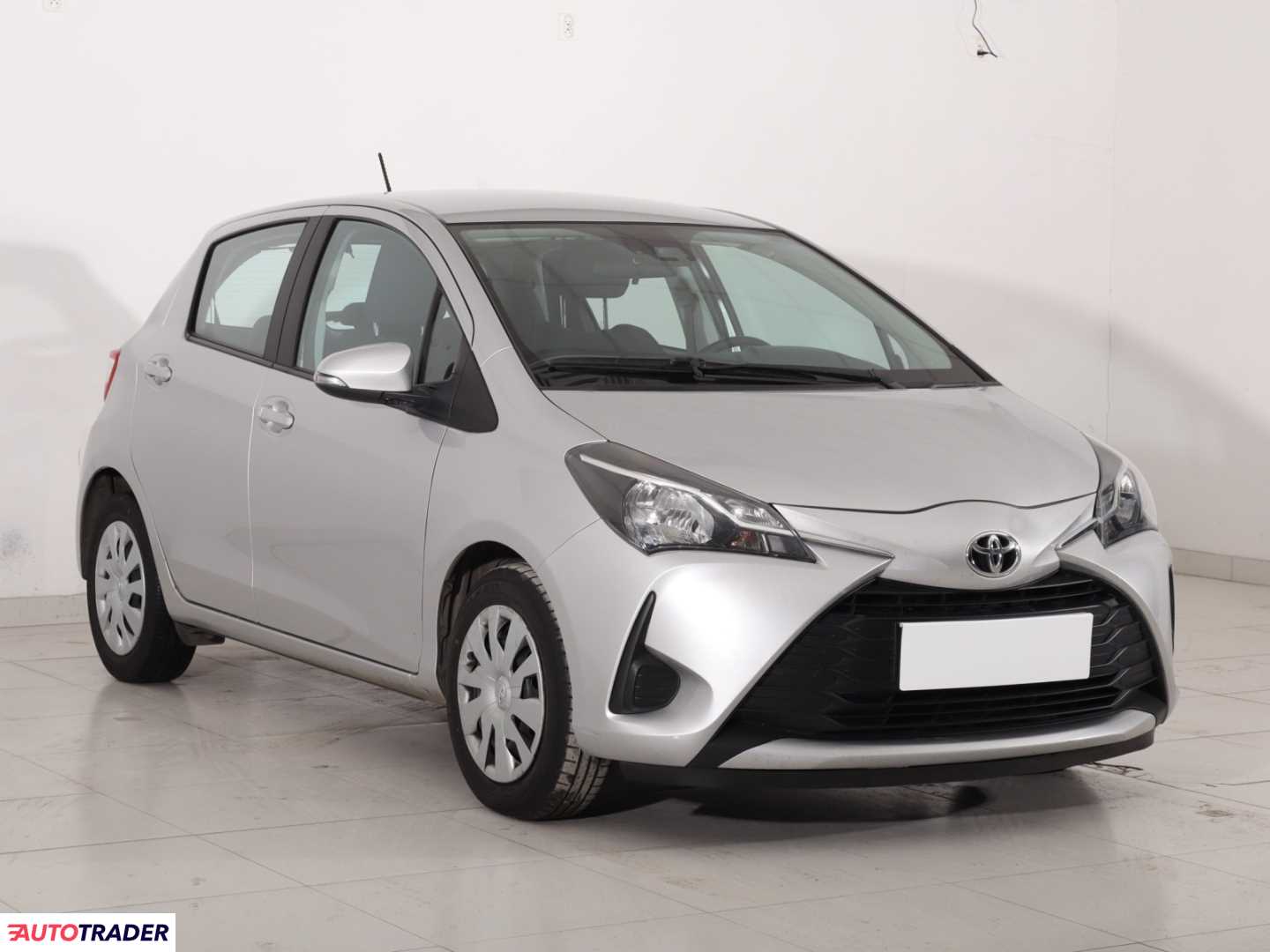 Toyota Yaris 2018 1.0 71 KM