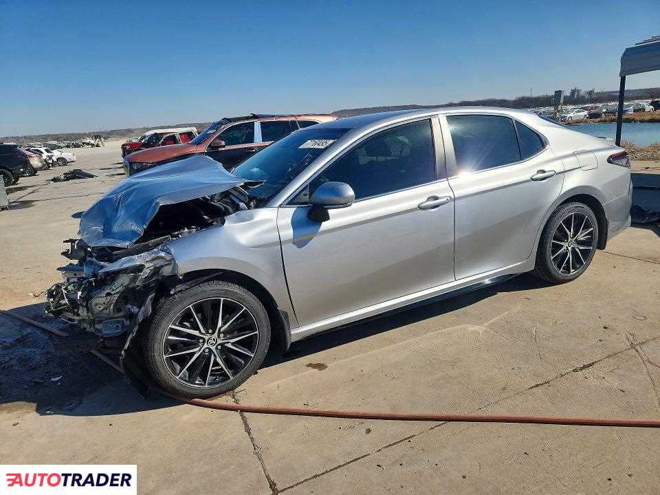 Toyota Camry 2024 2