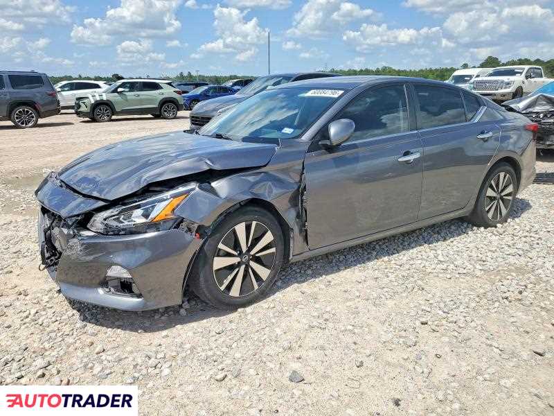 Nissan Altima 2021 2
