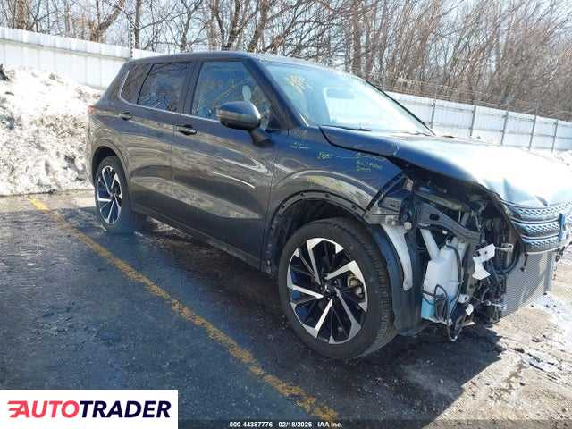 Mitsubishi Outlander 2024 2