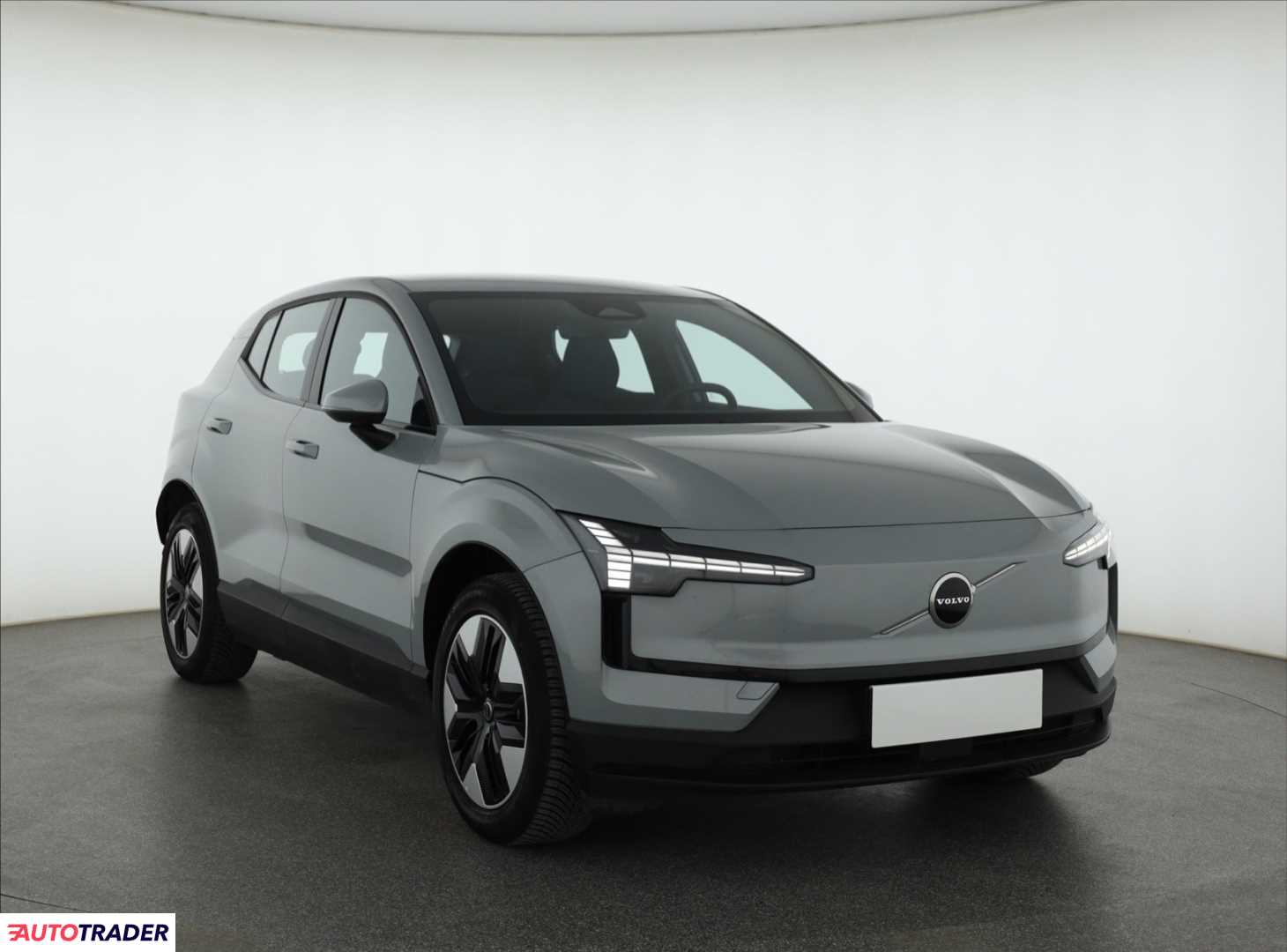 Volvo Pozostałe 2024 268 KM