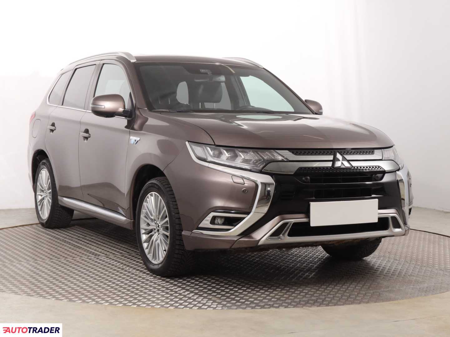 Mitsubishi Outlander 2020 2.4 221 KM