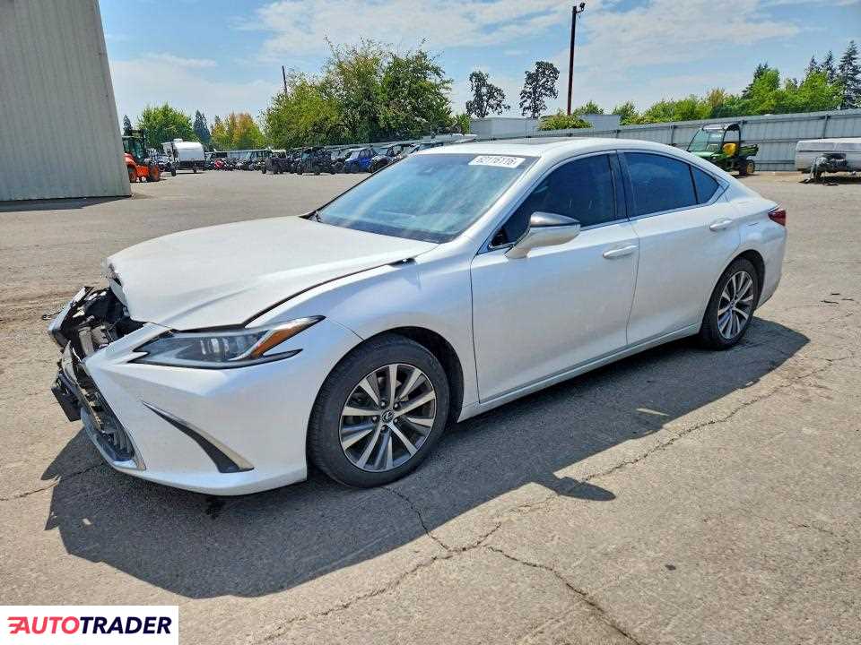 Lexus ES 2020 3