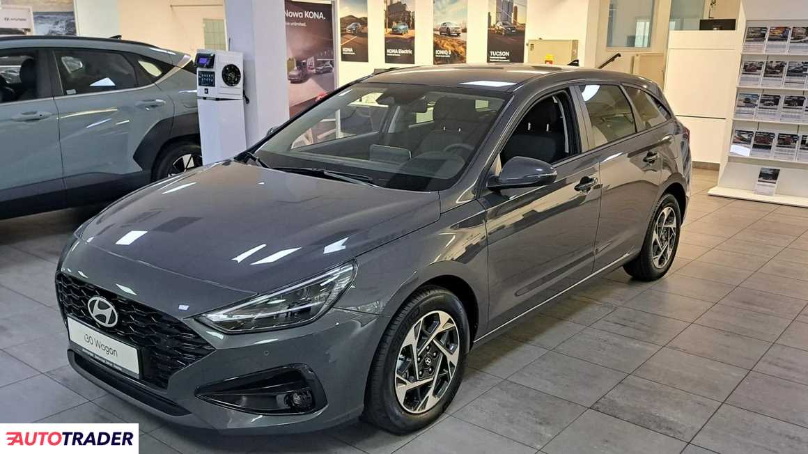 Hyundai i30 2025 1.0 100 KM