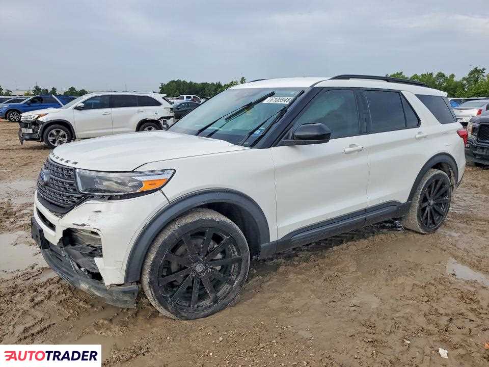 Ford Explorer 2022 2
