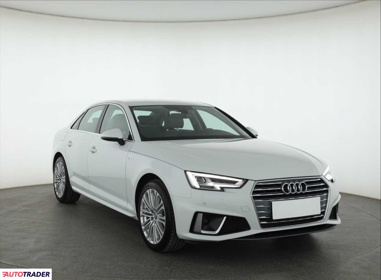 Audi A4 2019 2.0 187 KM