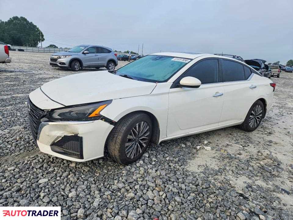 Nissan Altima 2023 2
