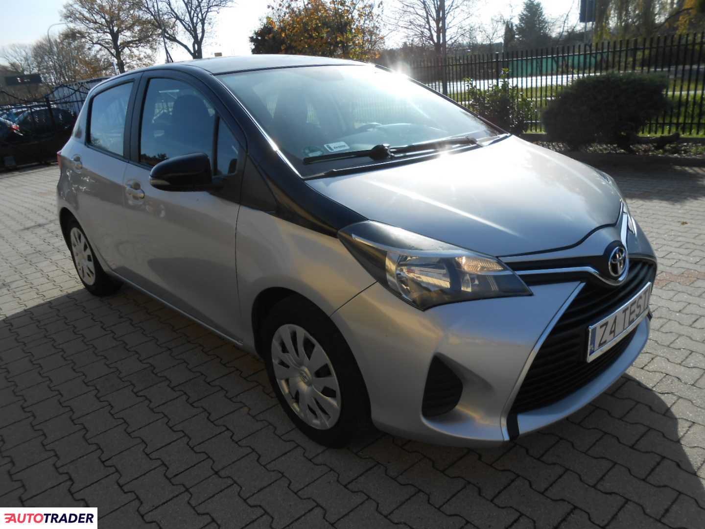 Toyota Yaris 2014 1.0 70 KM