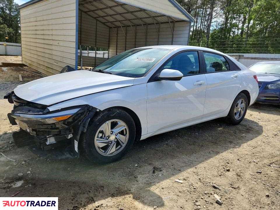 Hyundai Elantra 2024 2