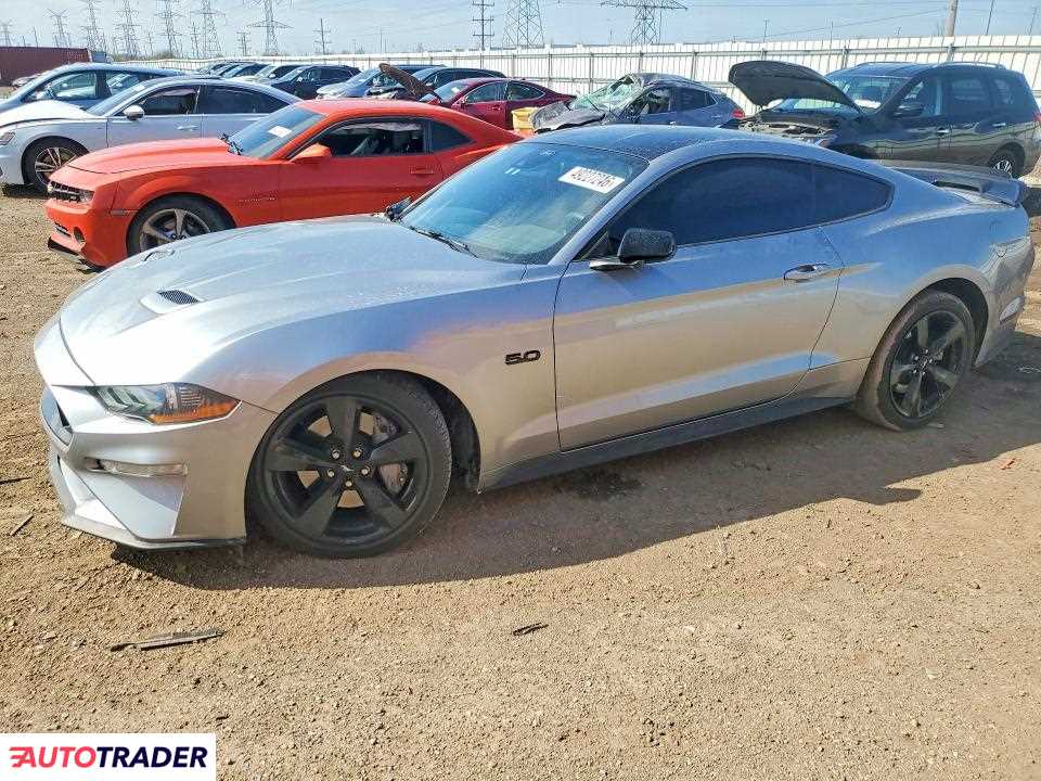 Ford Mustang 2022 5
