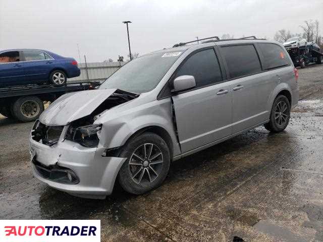 Dodge Grand Caravan 2018 3