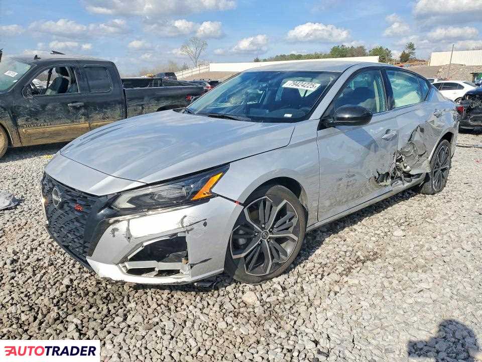 Nissan Altima 2023 2