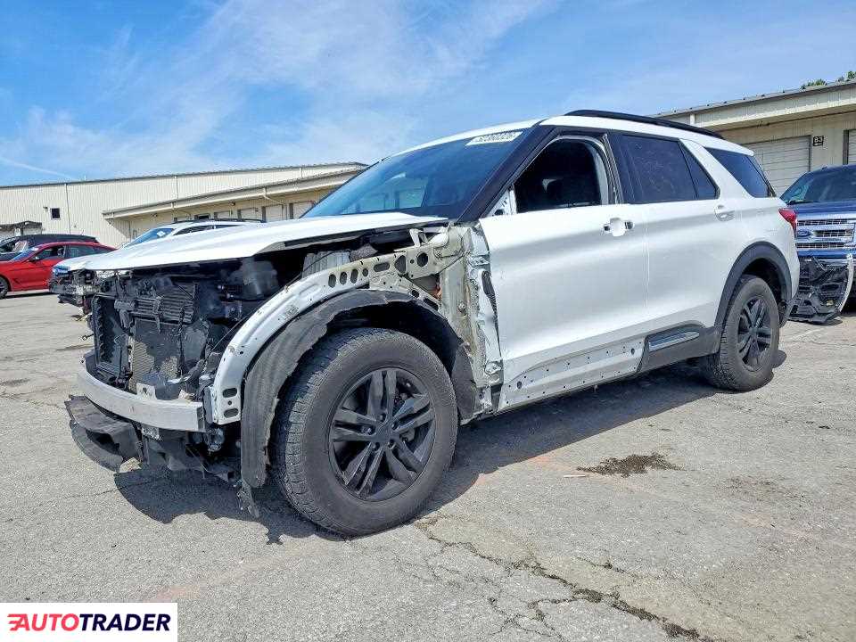 Ford Explorer 2022 2