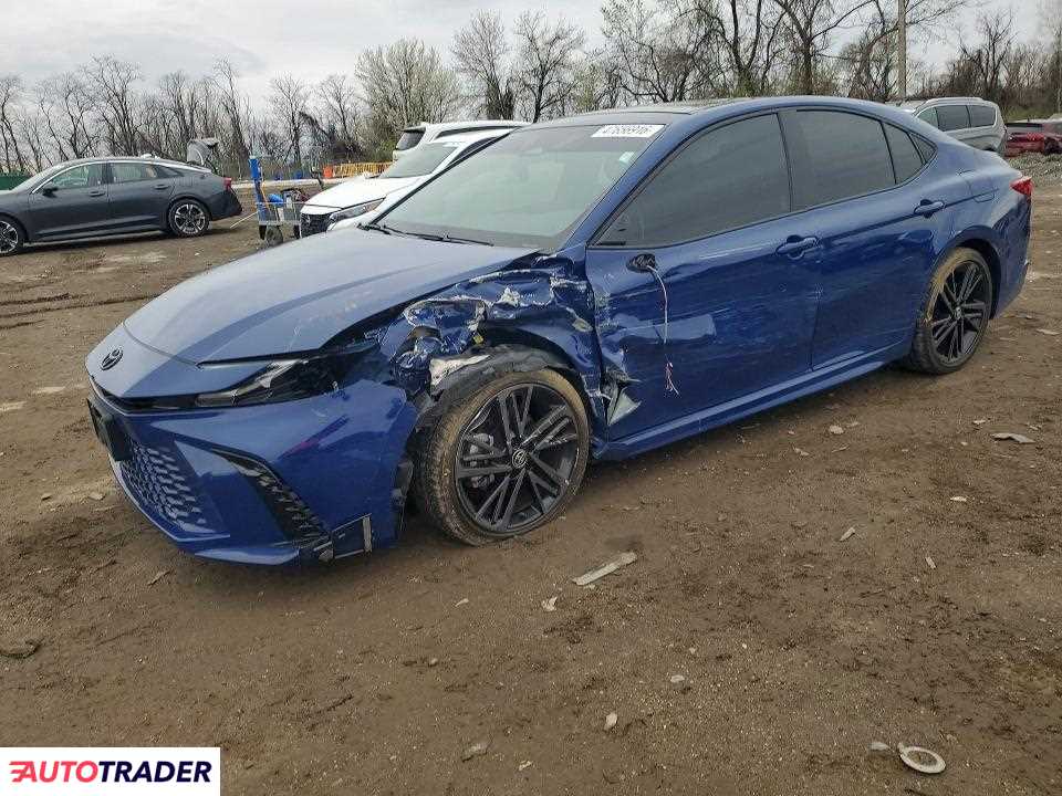 Toyota Camry 2025 2