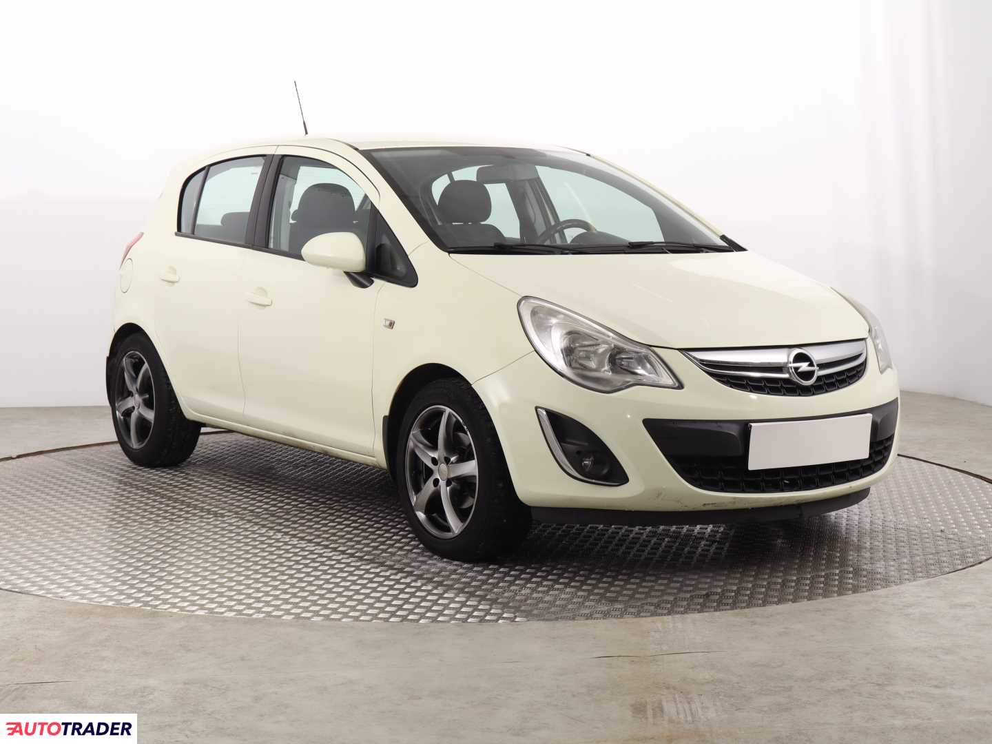 Opel Corsa 2011 1.2 84 KM