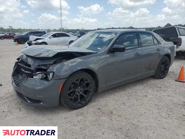 Chrysler 300C 2019 3