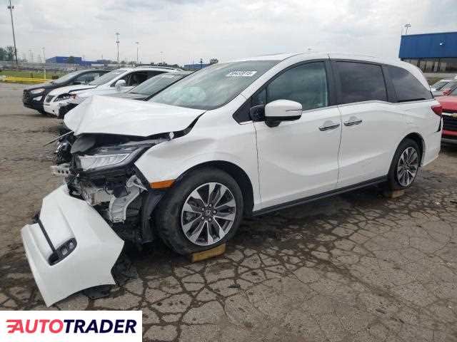 Honda Odyssey 2023 3