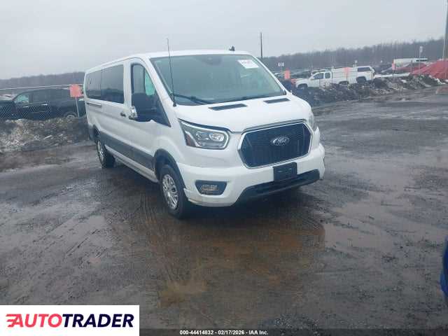 Ford Transit 2023 3