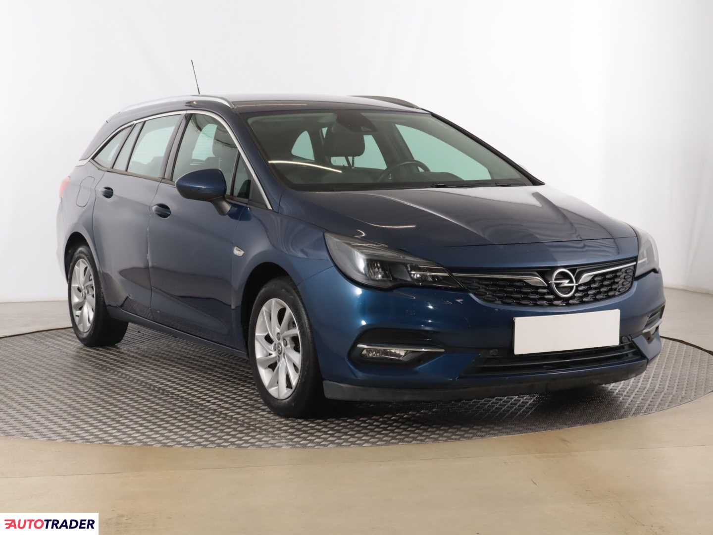 Opel Astra 2020 1.2 143 KM