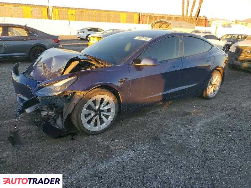 Tesla Model 3 2023