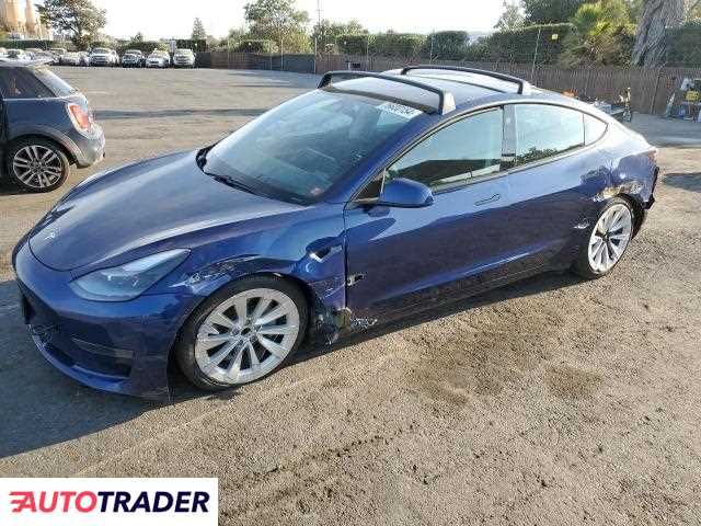 Tesla Model 3 2021