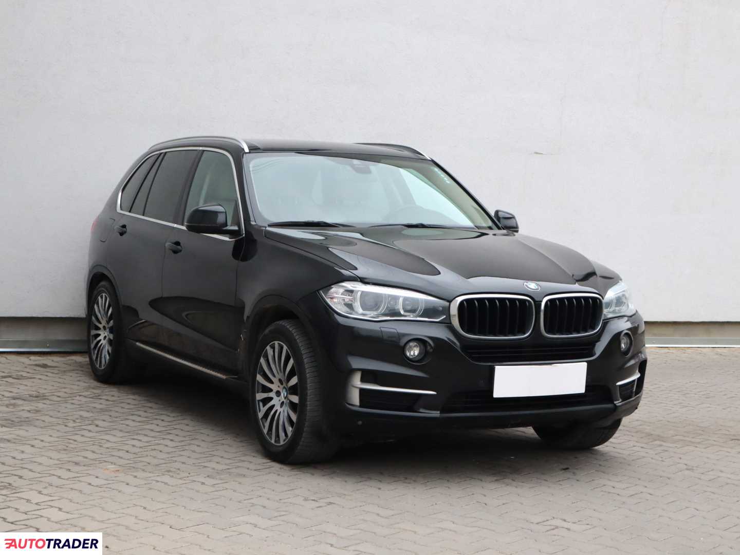 BMW X5 2016 2.0 227 KM