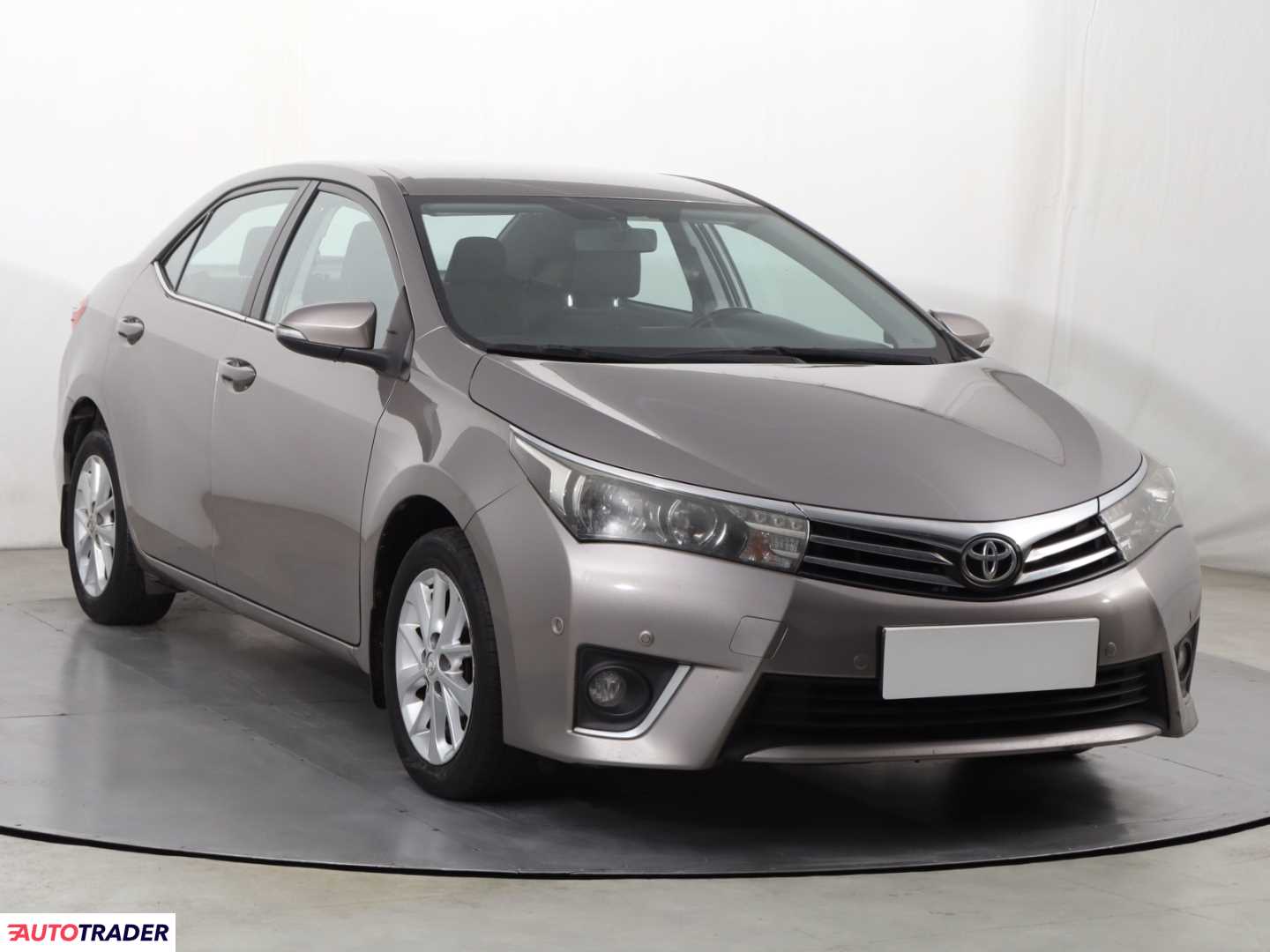 Toyota Corolla 2014 1.6 130 KM