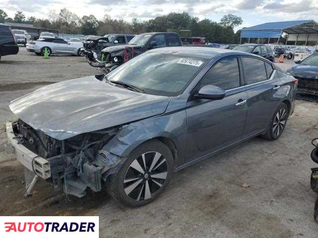 Nissan Altima 2021 2