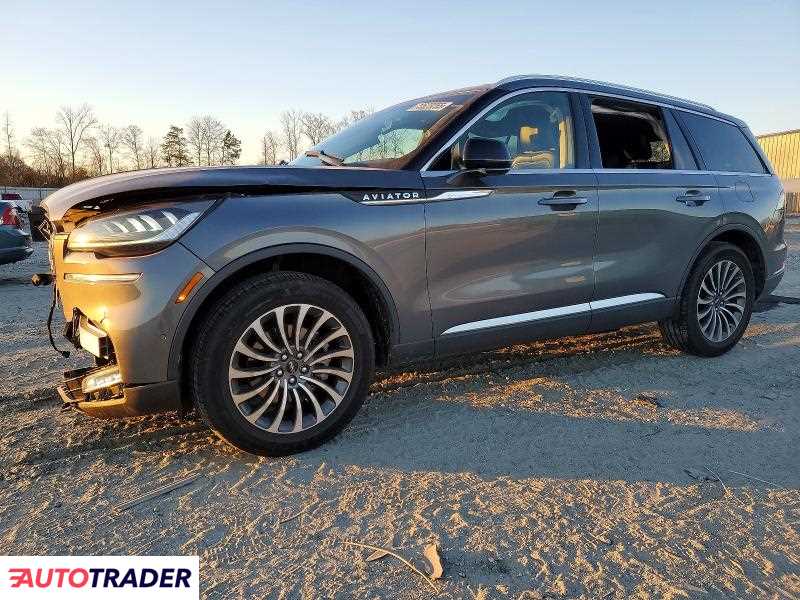 Lincoln Aviator 2021 3