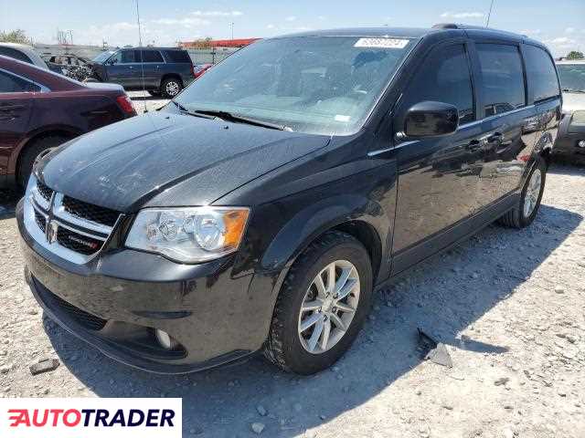 Dodge Grand Caravan 2018 3