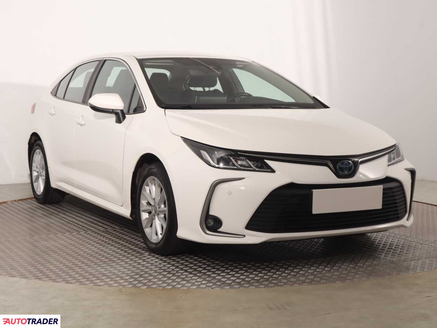 Toyota Corolla 2022 1.8 120 KM
