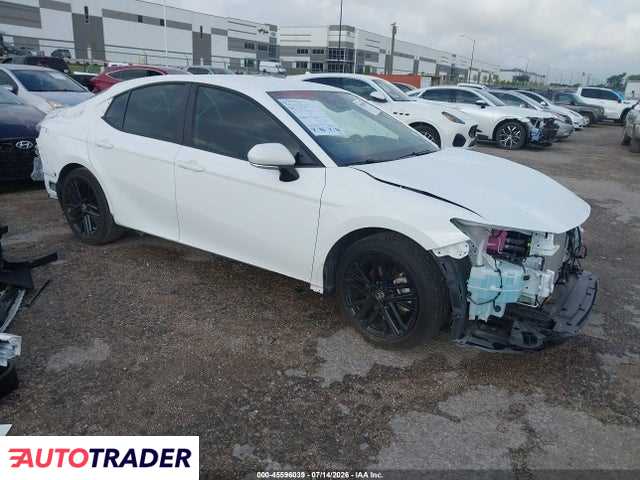 Toyota Camry 2026 2