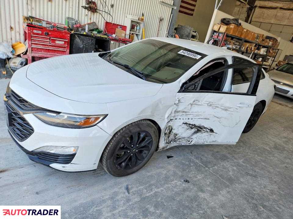 Chevrolet Malibu 2020 1