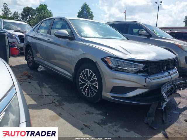 Volkswagen Jetta 2021 1