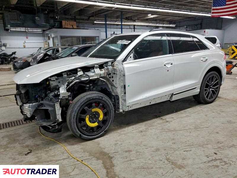 Audi Q8 2022 3