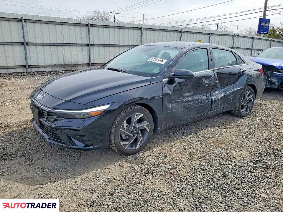 Hyundai Elantra 2025 2