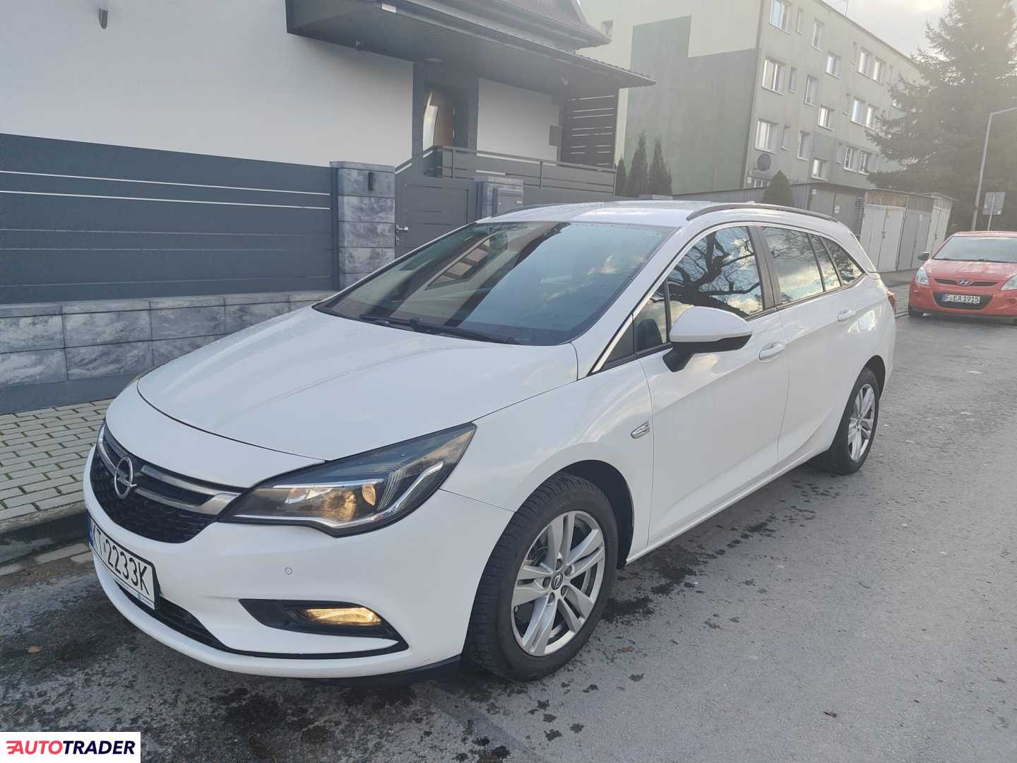 Opel Astra 2017 1.6 136 KM