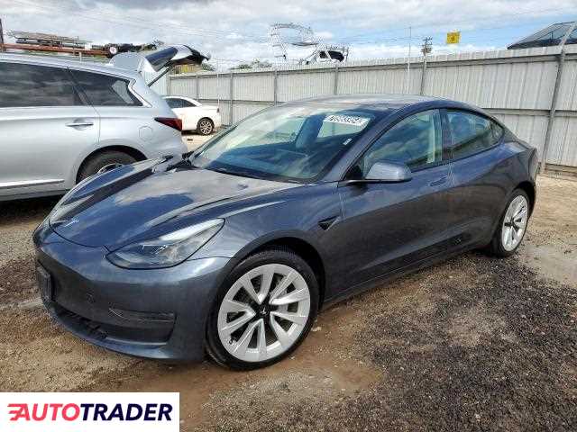 Tesla Model 3 benzyna 2022r. (KAPOLEI)