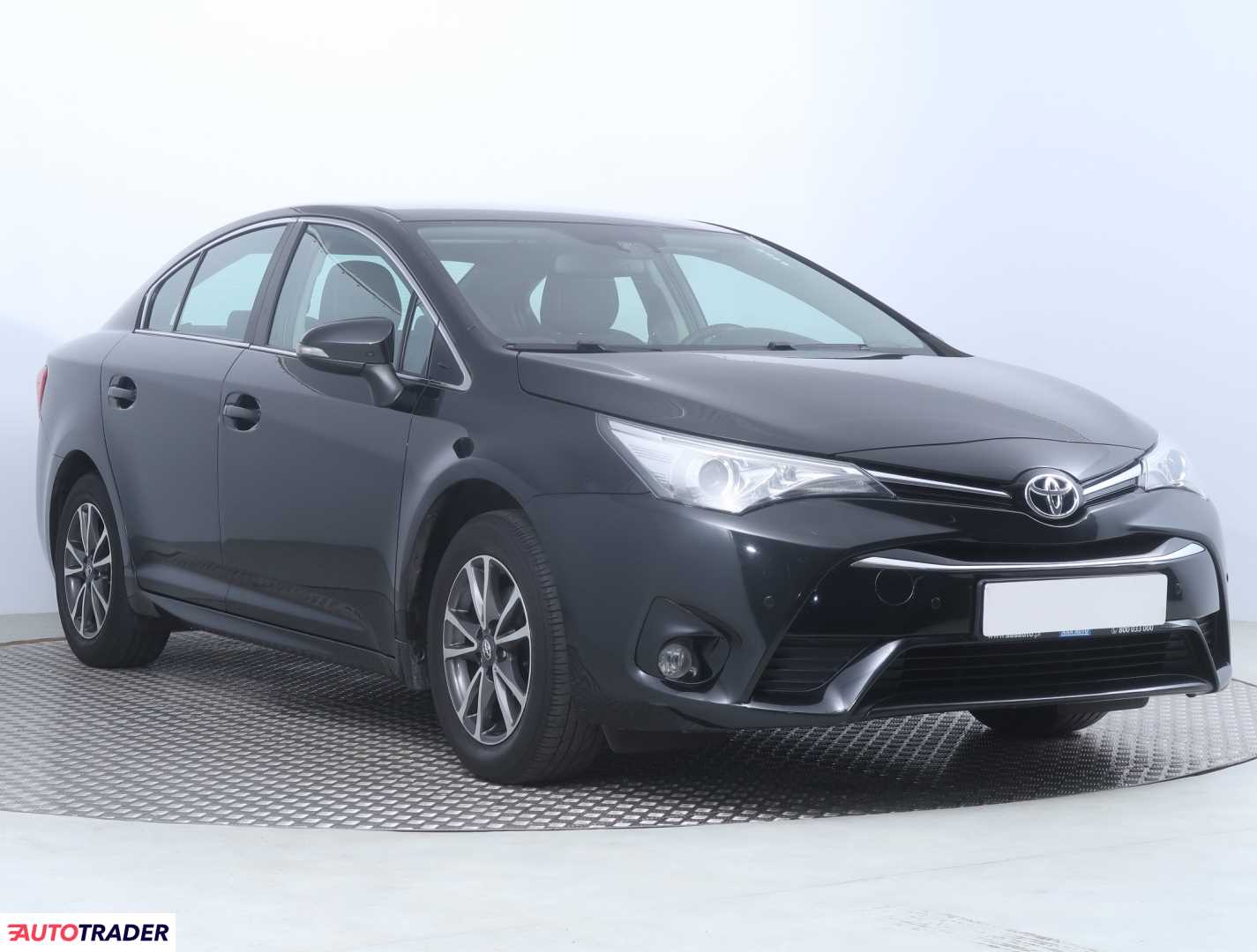 Toyota Avensis 2015 1.8 144 KM