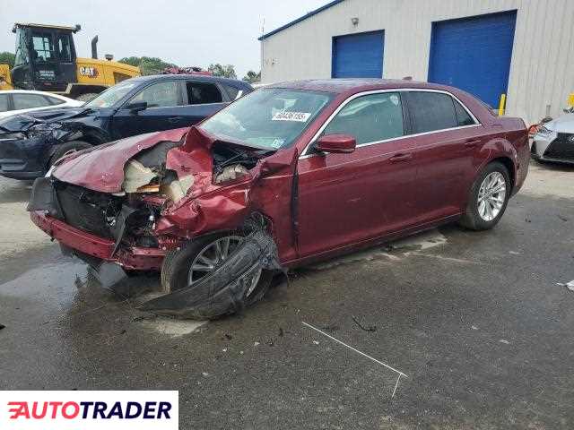 Chrysler 300C 2021 3